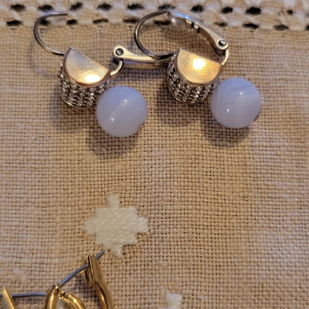 Earring Bundle - Picture 6 of 7